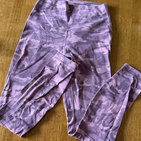 lululemon athletica Align Pink Camo Leggings Sz 4 - Picture 4 of 6